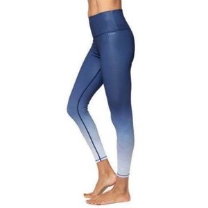 AR-33 Alpha 7/8 High Waist Ocean Fade Size Small Leggings NWT